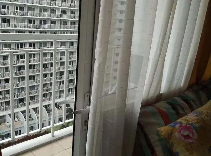 Shell Residences Apartahotel *